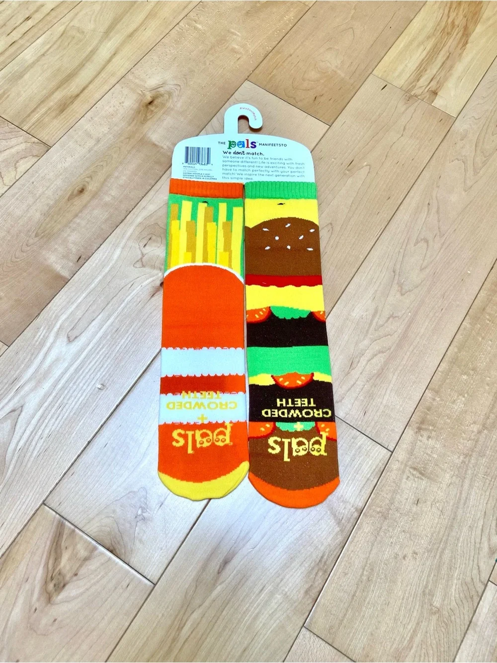 Pals taste buds burger & fries foot friends mismatched socks adult large